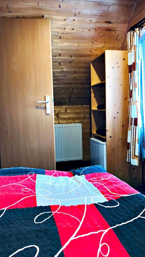 Masarykova Na Beskyde Дерев'яний котедж *